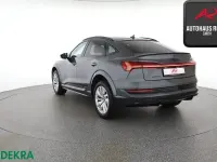 Gebraucht Audi e-tron Sportback Comfort 369 kW (503 PS) 2022 Grau (metallic) SUV