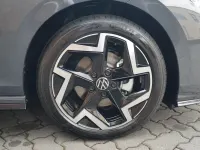 Gebraucht VW Golf VIII R-line 150 PS (110 kW) 2022 Schwarz Kombi