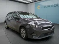 Używany Kia Ceed Vision 140 KM (102 kW) 2025 Szary Hatchback