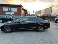 Gebraucht Mercedes E300 231 PS (169 kW) 2011 Schwarz Limousine
