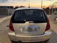 Gebraucht Mercedes 200 2005 Silber Limousine