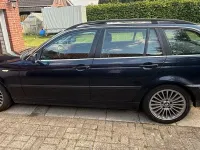 Gebraucht BMW 318 143 PS (105 kW) 2005 Blau Kombi