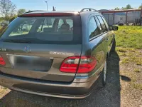 Używany Mercedes E280 Elegance 190 KM (139 kW) 2007 Andere farben Kombi