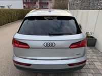 Second-hand Audi Q5 Design 190 CP (139 kW) 2019 Argintiu SUV