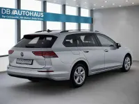 Gebraucht VW Golf VIII Life 110 PS (80 kW) 2024 Silber Kombi