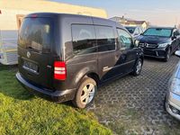 Gebraucht VW Caddy Trendline 102 PS (75 kW) 2013 Schwarz Van / Kleinbus