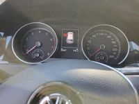 Gebraucht VW Golf VII 131 PS (96 kW) 2019 Rot Limousine