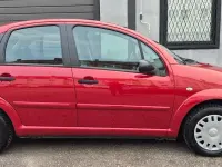 Gebraucht Citroën C3 Comfort 73 PS (53 kW) 2005 Rot Limousine