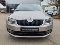 gebraucht Skoda Octavia Combi 1.4 TSI Elegance Pano Xen Nav AHK