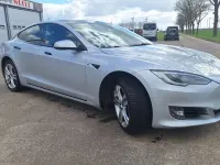 Usata Tesla Model S 386 kW (525 CV) 2017 Argento Utilitaria
