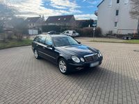 Gebraucht Mercedes E320 224 PS (164 kW) 2008 Blau Kombi