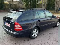 Gebraucht Mercedes C180 143 PS (105 kW) 2004 Blau Kombi