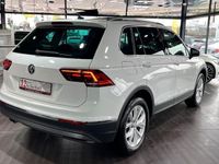 gebraucht VW Tiguan 2.0 TSI Highline*DSG*Pano*4Moti.*ACC*DCC