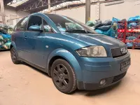 Gebraucht Audi A2 75 PS (55 kW) 2001 Blau Kleinwagen