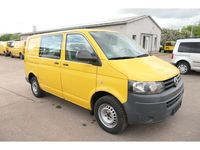 Gebraucht VW T5 84 PS (61 kW) 2012 Ginstergelb r1032 Van