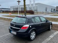 Gebraucht Opel Astra 100 PS (73 kW) 2005 Schwarz Kleinwagen