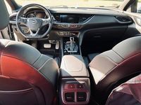 Gebraucht Opel Insignia Ultimate 260 PS (191 kW) 2018 Weiß Kombi