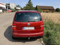 Gebraucht VW Touran 116 PS (85 kW) 2004 Rot Van / Kleinbus