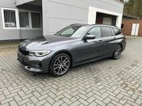 Gebraucht BMW 330 Sport Line 286 PS (210 kW) 2021 Grau Kombi