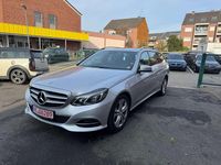 Gebraucht Mercedes E220 170 PS (125 kW) 2016 Iridiumsilber  metalliclack Kombi