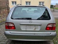 gebraucht Mercedes E240 Classic