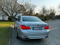 Gebraucht BMW 740 306 PS (225 kW) 2012 Grau Limousine