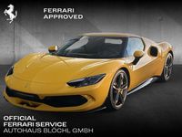 Gebraucht Ferrari 296 829 PS (609 kW) 2024 Giallo modena ds Coupé