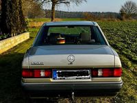 Gebraucht Mercedes 190 122 PS (89 kW) 1992 Beige Limousine