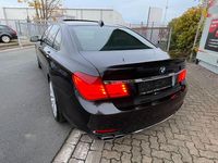Gebraucht BMW 760 544 PS (400 kW) 2011 Grau Limousine