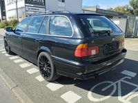 Gebraucht BMW 525 192 PS (141 kW) 2001 Schwarz Kombi