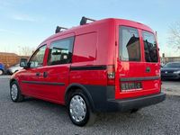 Gebraucht Opel Combo 90 PS (66 kW) 2011 Rot Van / Kleinbus