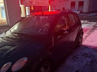 Second-hand Smart ForFour 70 CP (51 kW) 2004 Albastru Hatchback