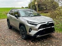 Gebraucht Toyota RAV4 Hybrid Style 218 PS (160 kW) 2024 Silber SUV