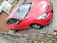Gebraucht Hyundai i30 110 PS (80 kW) 2009 Rot Limousine