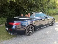 Gebraucht Mercedes E220 194 PS (142 kW) 2020 Blau Cabrio