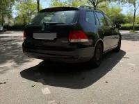 Usata VW Golf VI 105 CV (77 kW) 2008 Nero Utilitaria