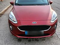 Gebraucht Ford Fiesta 95 PS (69 kW) 2020 Rot Kleinwagen