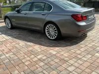 Gebraucht BMW 730 Sport Line 258 PS (189 kW) 2015 Grau Limousine