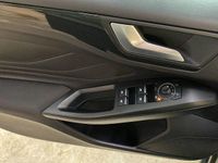 Gebraucht Ford Focus ST-Line 155 PS (114 kW) 2024 Grau magneticgrau (metallic) Kombi