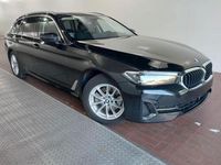 Gebraucht BMW 520 190 PS (139 kW) 2023 Schwarz Limousine