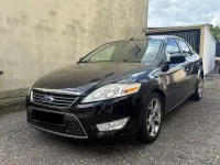 Gebraucht Ford Mondeo 140 PS (102 kW) 2010 Schwarz Limousine