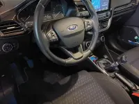 Używany Ford Fiesta Titanium 101 KM (74 kW) 2018 Szary Hatchback