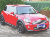 Gebraucht Mini Cooper 122 PS (89 kW) 2014 Chili red Kleinwagen