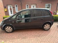 Second-hand Opel Meriva 101 CP (74 kW) 2004 Negru Monovolum