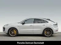 Gebraucht Porsche Cayenne Turbo E-Hybrid Coupe 740 PS (544 kW) 2026 Weiß SUV