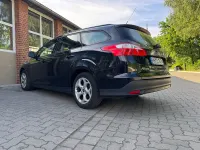 Gebraucht Ford Focus 105 PS (77 kW) 2011 Schwarz Kombi