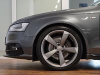 Gebraucht Audi A4 S-Line 224 PS (164 kW) 2015 Grau (daytonagrau perleffekt) schwarz Kombi