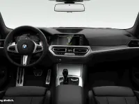 Gebraucht BMW 318 M Sport 156 PS (114 kW) 2021 M portimao blau Kombi