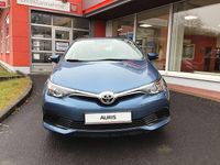 Gebraucht Toyota Auris Cool 99 PS (72 kW) 2016 Denimblau metallic Kleinwagen