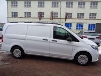 Gebraucht Mercedes Vito 163 PS (119 kW) 2017 Weiß Van